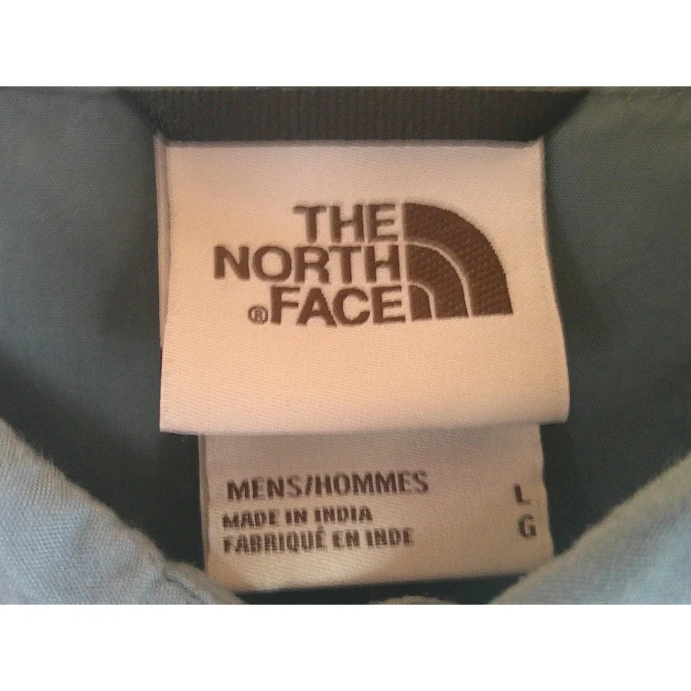 The North Face Men's Bluish Green Fish Short Sleeve Button Down Shirt Large